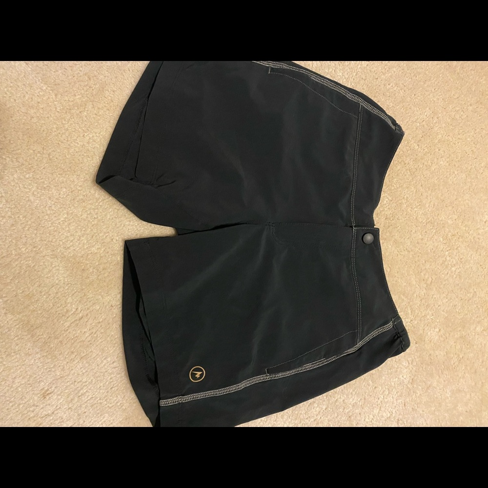 Marmot athletic shorts